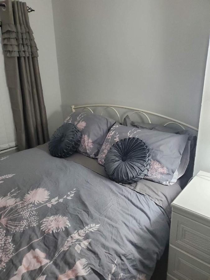 Minimum Stay Two Nights Larne Exterior photo